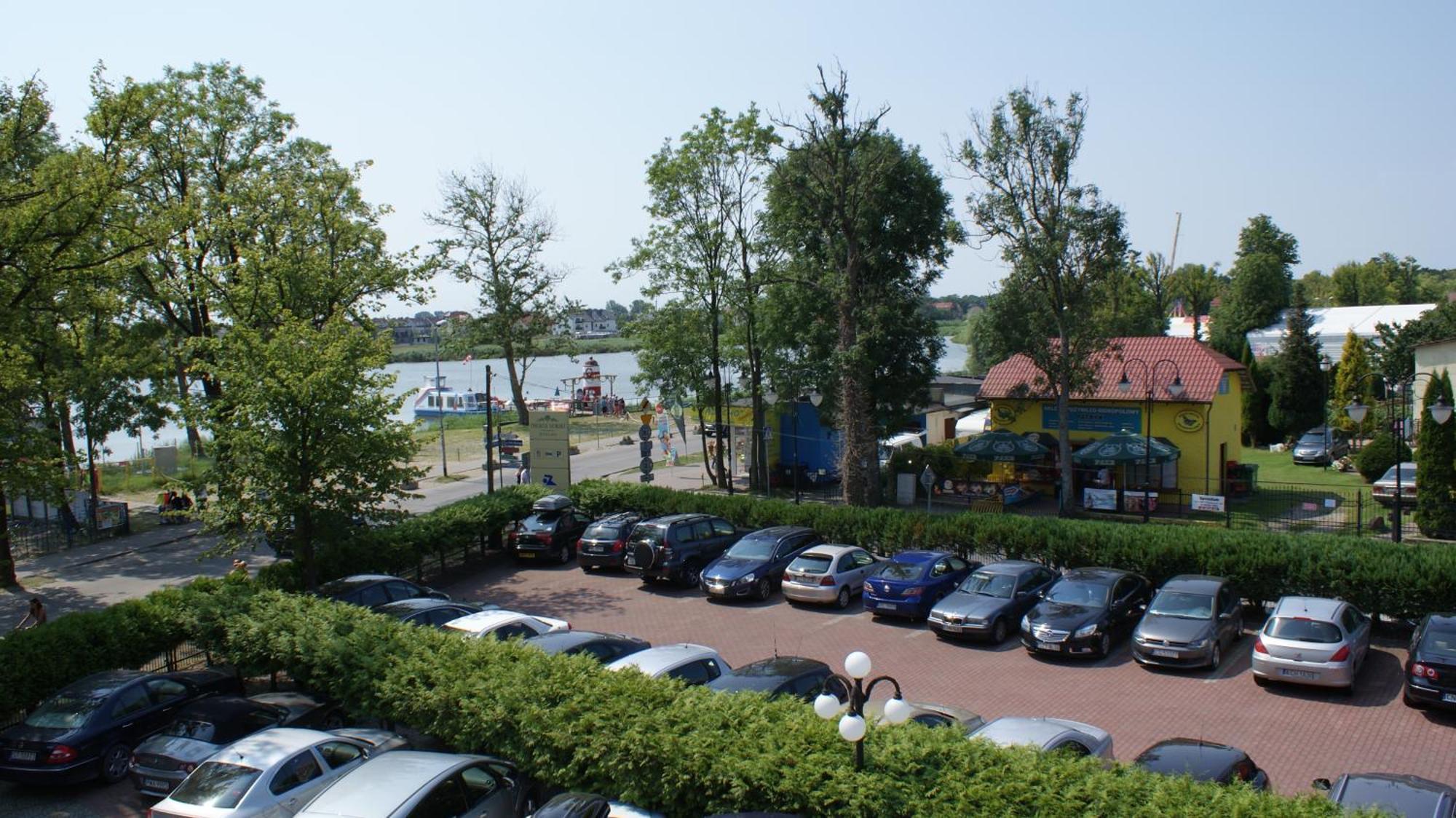 Dworek Morski Spa & Wellness Großmöllen Exterior foto